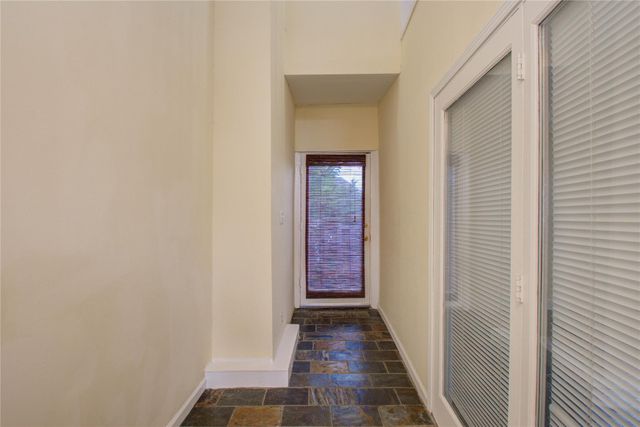 5313 Palmetto Street B, Houston, TX 77081