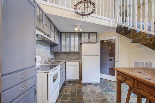 5313 Palmetto Street B, Houston, TX 77081