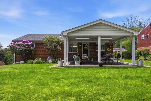 8008 Mark Dr, Verona, PA 15147