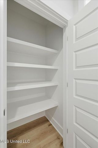 210 Anderson Oaks Drive, Pearl, MS 39208