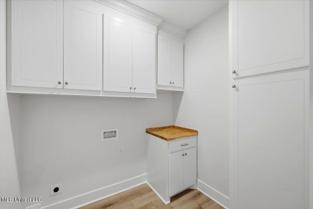 210 Anderson Oaks Drive, Pearl, MS 39208