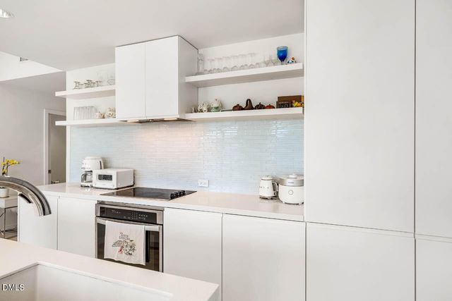 2210 Environ Way, Chapel Hill, NC 27517