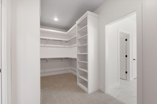 108 WALTON HEATH CT, Columbia, MO 65201