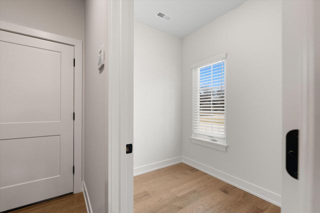 108 WALTON HEATH CT, Columbia, MO 65201