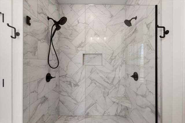 108 WALTON HEATH CT, Columbia, MO 65201