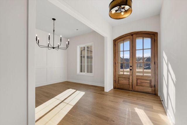 108 WALTON HEATH CT, Columbia, MO 65201