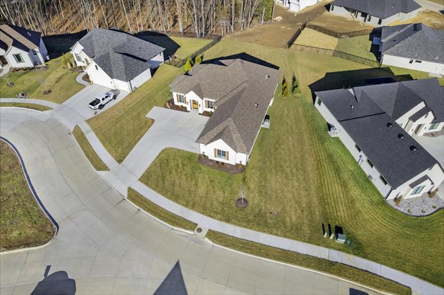 108 WALTON HEATH CT, Columbia, MO 65201