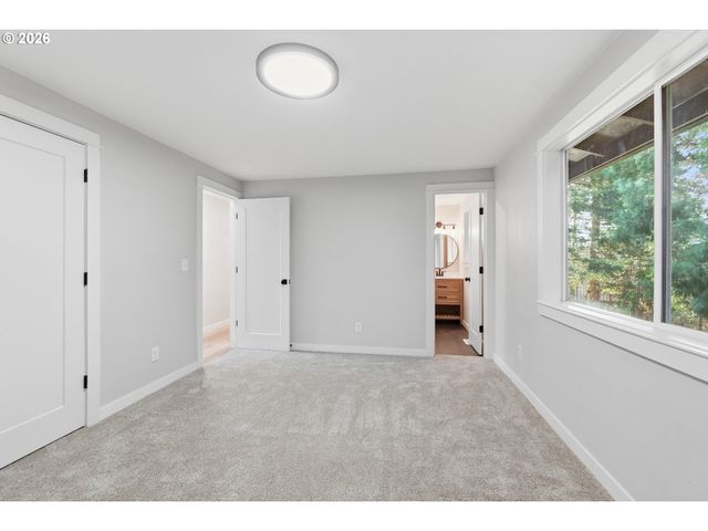 4191 Ne EL CAMINO Dr, Gresham, OR 97030