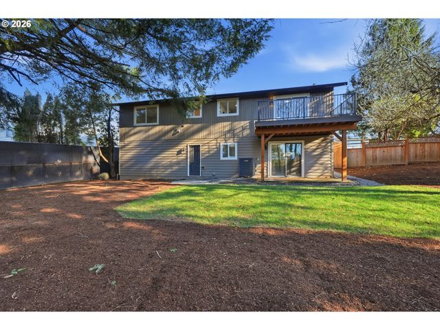 4191 Ne EL CAMINO Dr, Gresham, OR 97030