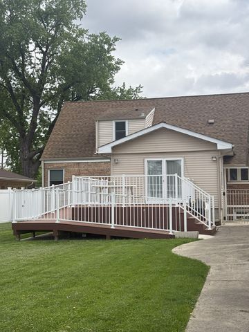 560 N Lavergne Avenue, Northlake, IL 60164