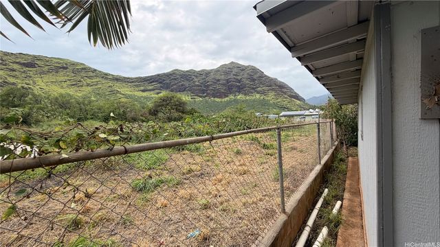 84-510 Farrington Highway 5, Waianae, HI 96792