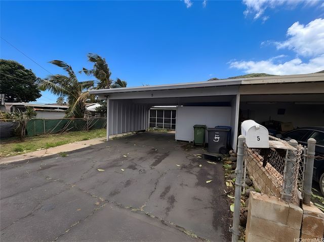 84-510 Farrington Highway 5, Waianae, HI 96792