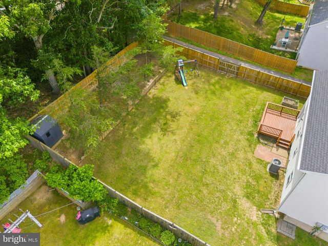 6109 PLAINVILLE LN, Woodbridge, VA 22193
