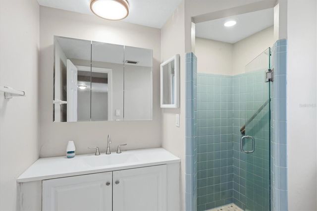 2173 FIESTA DRIVE, Sarasota, FL 34231