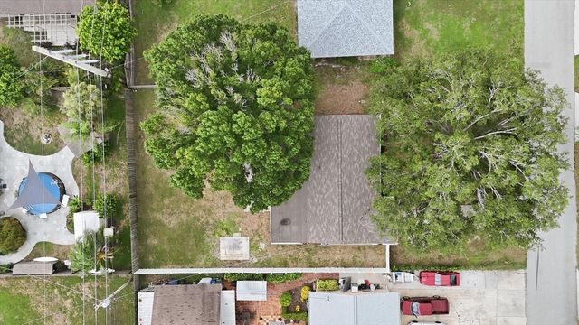 2173 FIESTA DRIVE, Sarasota, FL 34231