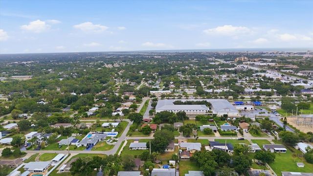 2173 FIESTA DRIVE, Sarasota, FL 34231