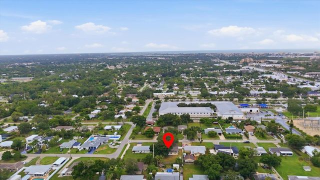 2173 FIESTA DRIVE, Sarasota, FL 34231