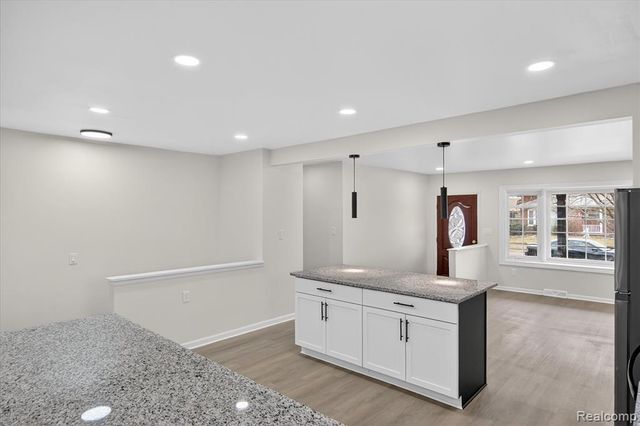 31040 Champine Street, Saint Clair Shores, MI 48082