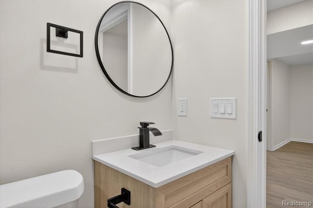 31040 Champine Street, Saint Clair Shores, MI 48082