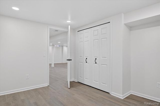 31040 Champine Street, Saint Clair Shores, MI 48082