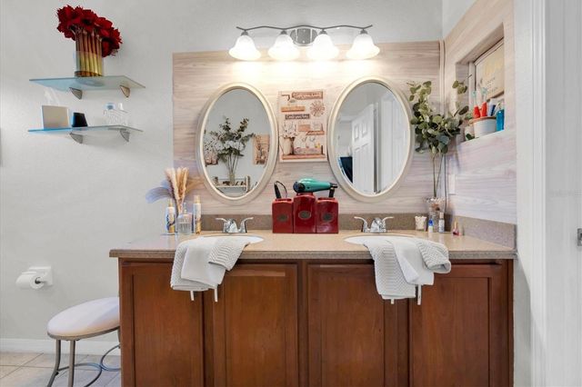 8549 SHALLOW CREEK COURT, New Port Richey, FL 34653