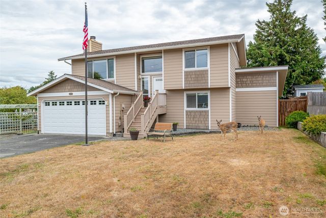 809 NE Perkins Street, Coupeville, WA 98239