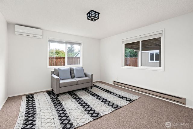 809 NE Perkins Street, Coupeville, WA 98239