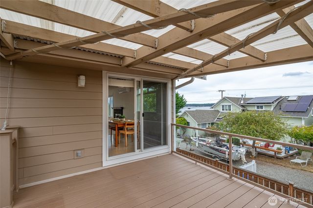 809 NE Perkins Street, Coupeville, WA 98239