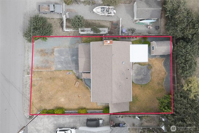 809 NE Perkins Street, Coupeville, WA 98239