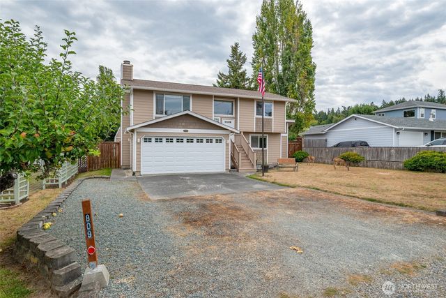 809 NE Perkins Street, Coupeville, WA 98239