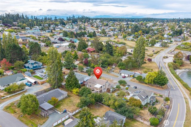 809 NE Perkins Street, Coupeville, WA 98239