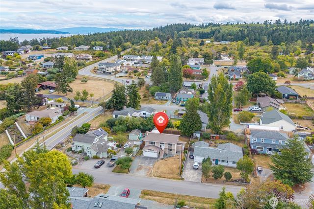 809 NE Perkins Street, Coupeville, WA 98239