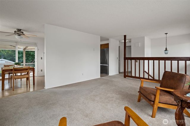 809 NE Perkins Street, Coupeville, WA 98239
