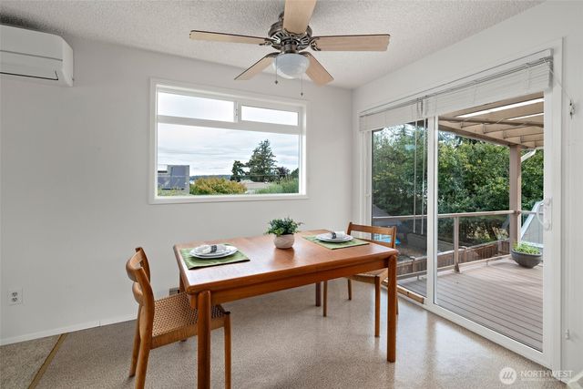 809 NE Perkins Street, Coupeville, WA 98239