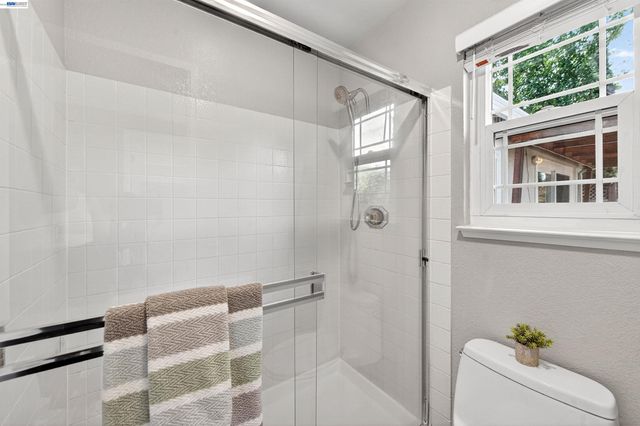 2650 Laramie Gate Cir, Pleasanton, CA 94566