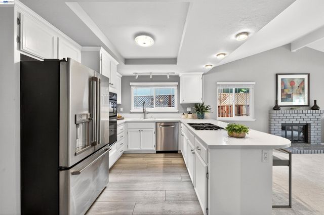 2650 Laramie Gate Cir, Pleasanton, CA 94566