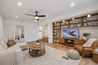 7262 Roos Road, Houston, TX 77074