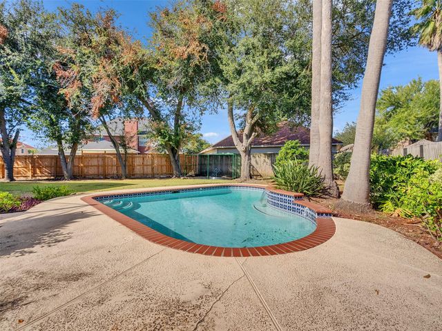 4414 Santee Drive, Baytown, TX 77521