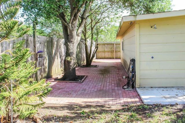 4414 Santee Drive, Baytown, TX 77521