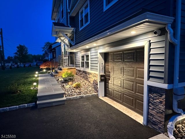 27 Schuyler Dr, Clark Twp., NJ 07066