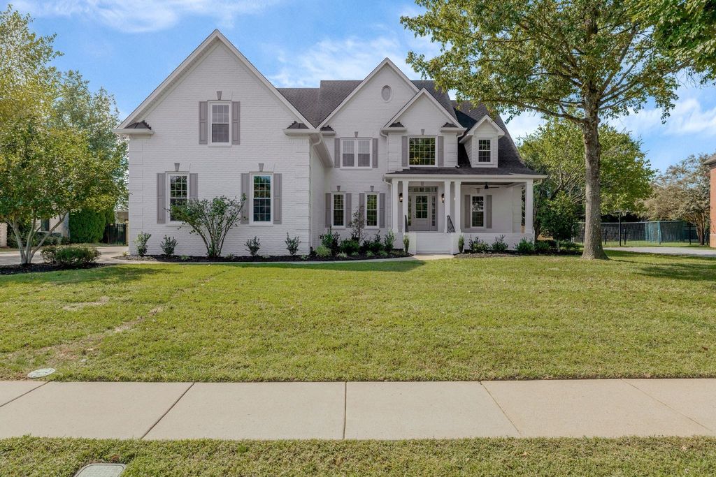 1445 Bradberry Dr, Murfreesboro, TN 37130