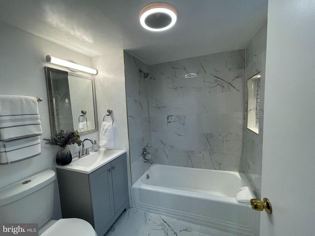 3712 W COLD SPRING LN, Baltimore, MD 21215