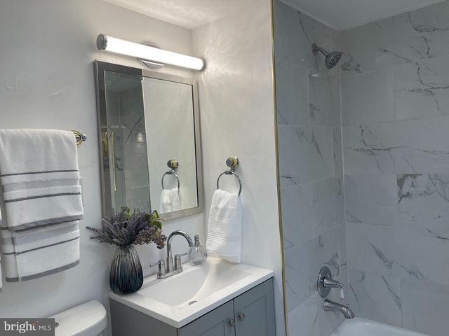 3712 W COLD SPRING LN, Baltimore, MD 21215