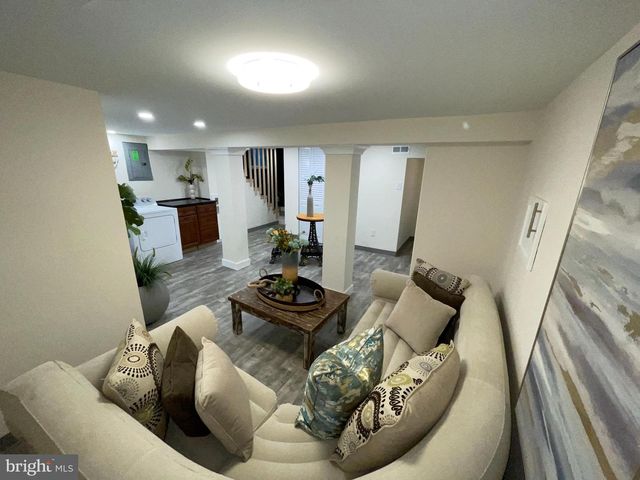 3712 W COLD SPRING LN, Baltimore, MD 21215