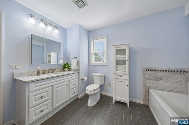 562 Valley Road, Clifton, NJ 07013