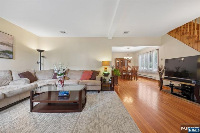 562 Valley Road, Clifton, NJ 07013