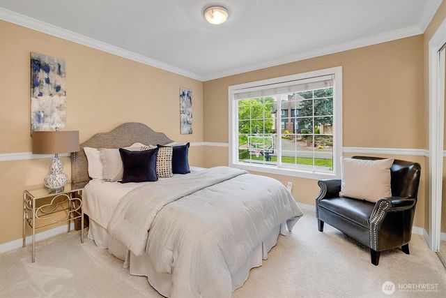 4511 238th Place SE, Sammamish, WA 98029