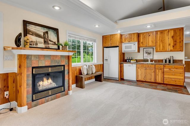 4511 238th Place SE, Sammamish, WA 98029