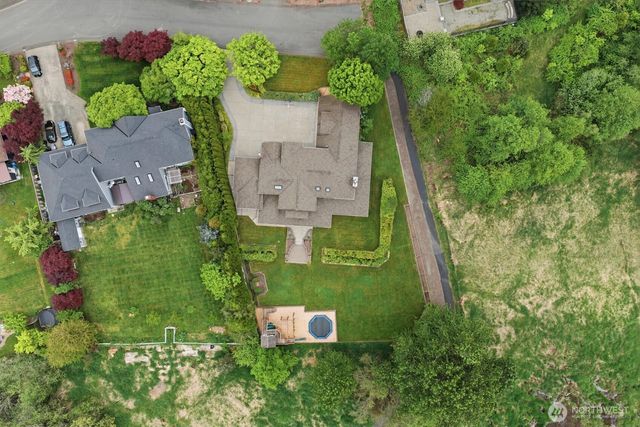 4511 238th Place SE, Sammamish, WA 98029