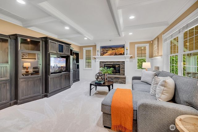 4511 238th Place SE, Sammamish, WA 98029